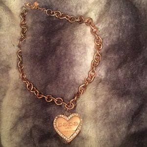 Bebe necklace